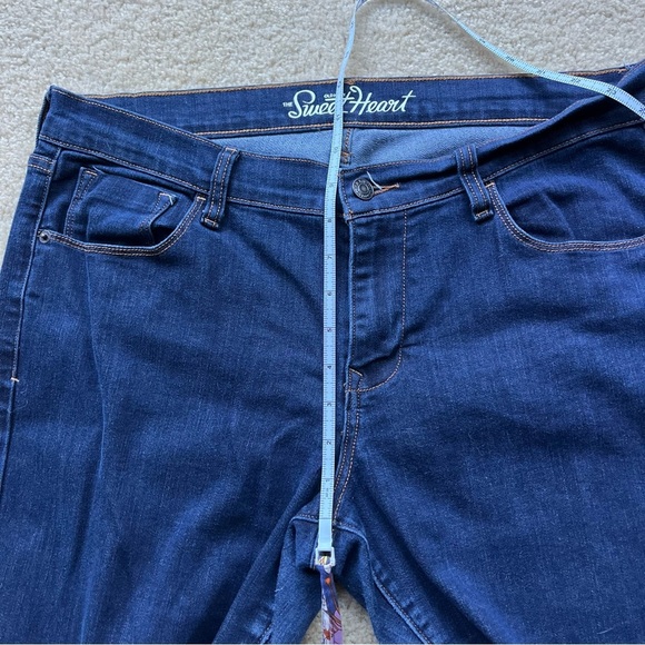 Old Navy Women’s Sweetheart Boot Cut Denim Blue Jeans - 12 Long - VGUC - Stretch - Picture 7 of 9